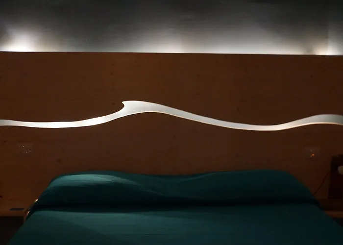 Levantino 2* バーリ