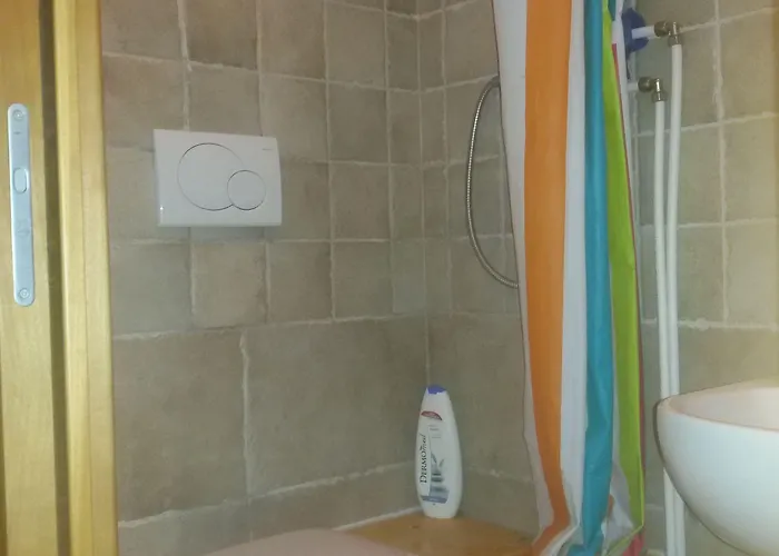 ゲストハウス Levantino バーリ